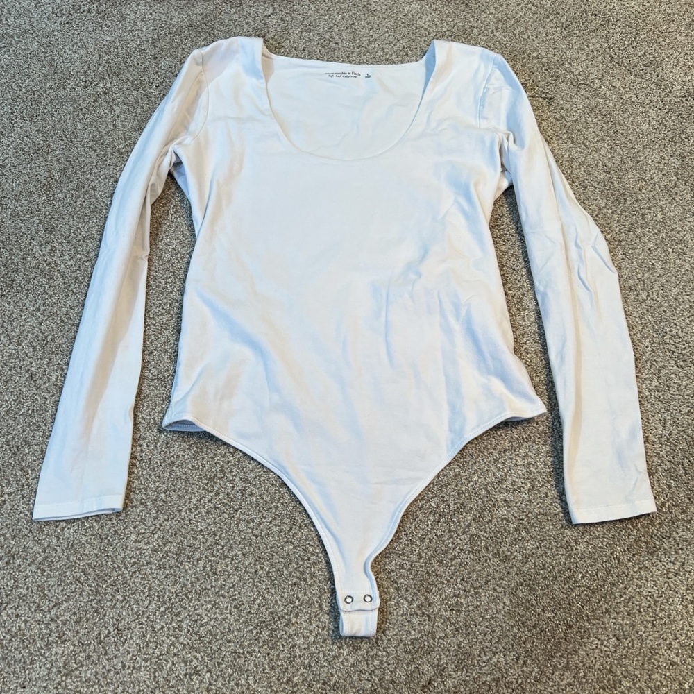 Abercrombie & Fitch Cream Scoop Neck Top
